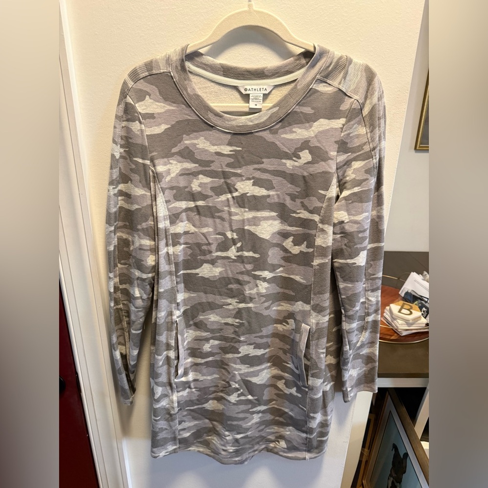 Athleta Balance Camo Luxe Sweatshirt Dress Athleisure Travel Long Sleeve - M - Picture 2 of 9